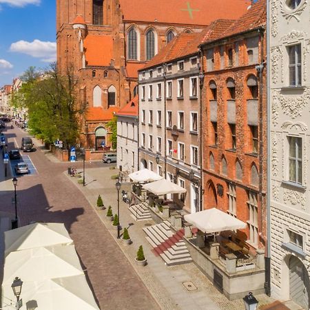 ホテル　グロマダ　トルン Stary Toruń エクステリア 写真